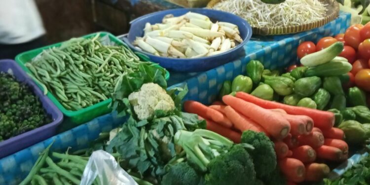 Pasar Kliwon Kudus Makin Sepi: Bukan Semata karena Pergeseran ke Marketplace, tapi Juga karena Pelayanan