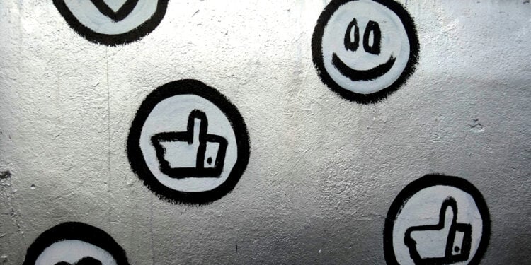 4 Alasan Pegawai P3K Baru Harus Pamer di Media Sosial (Unsplash)