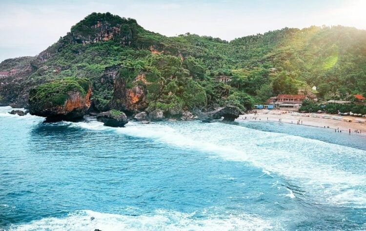 7 Pantai di Jogja yang Bikin Kamu Lupa Parangtritis (Unsplash)
