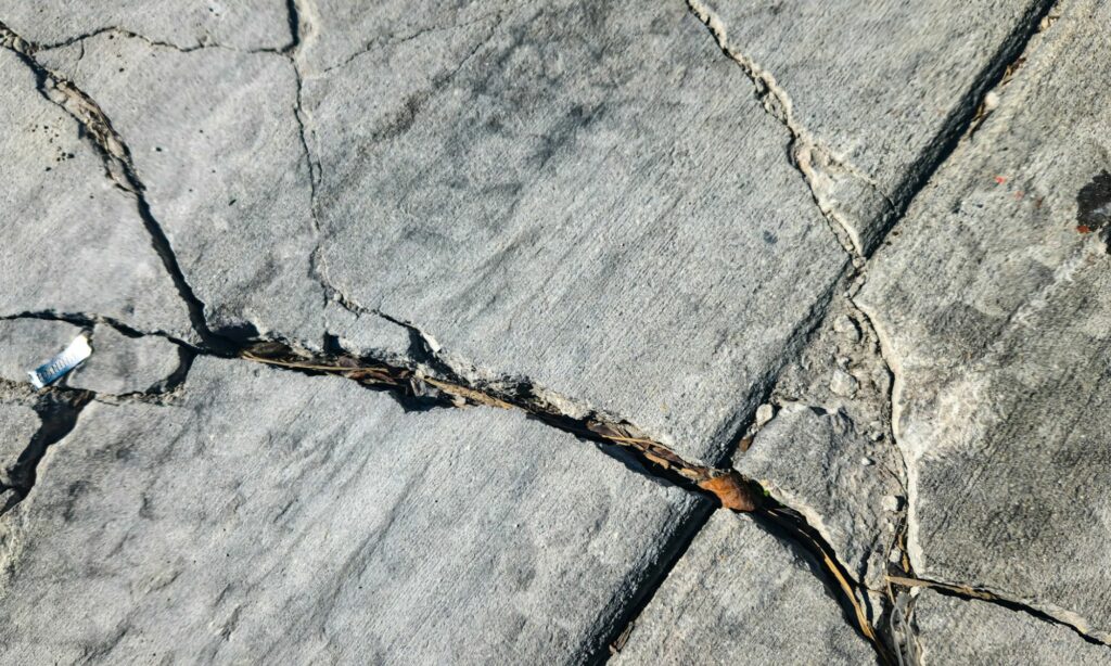 Teror Jalan Silayur Semarang Lebih Seram dari Sekadar Jalan Angker Mojok.co