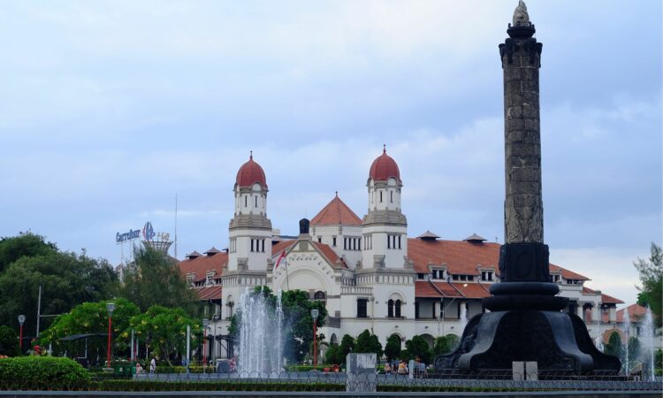 5 Jajanan Kaki Lima ala Warlok Semarang yang Bikin Betah Tinggal di Sana Mojok.co