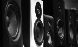 Derita 3 Tahun Bertetangga dengan Pemilik Sound Horeg, Rasanya seperti Ada Hajatan Tiap Hari
