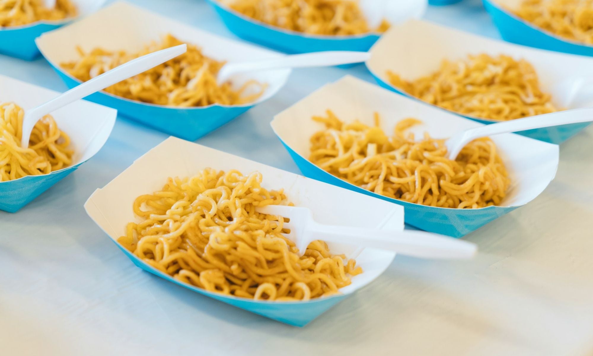 Pemilik Warung Membeberkan 5 Rahasia Indomie Racikannya Bisa Lebih Enak daripada Buatan Rumahan Mojok.co