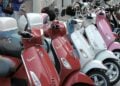 Vespa Matic: Tampilannya Keren, tapi Payah di Jalan Nggak Rata dan Tanjakan Mojok.co