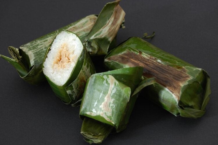 Lemper Bu Sri, dari Suguhan Hajatan Jadi Oleh-oleh Jogja Nggak Kalah dari Bakpia