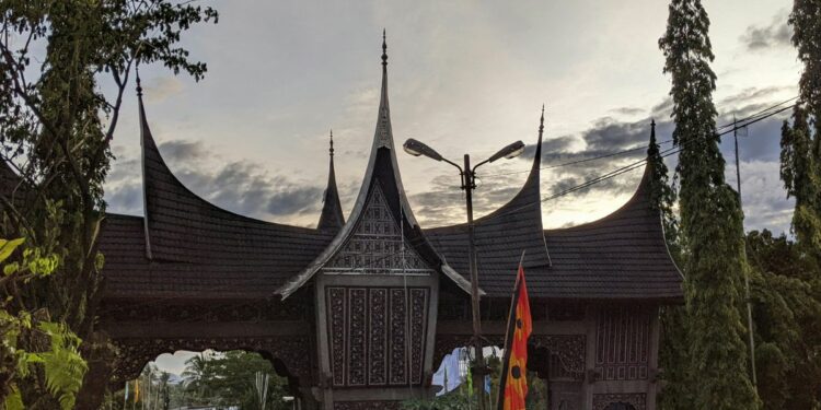 5 Hal Tidak Menyenangkan di Kota Padang yang Bikin Wisatawan Kapok Berkunjung