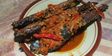 5 Dosa Penjual Mangut Lele Jogja yang Bikin Nyesel dan Kecewa Orang Luar Kota