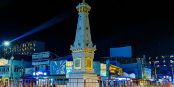 Tugu Jogja Kini Lebih Menyenangkan ketimbang Malioboro (Unsplash)