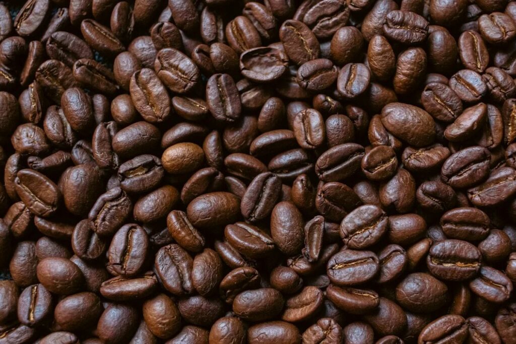 Kopi Arabika, Jenis Kopi Terenak yang Cocok dengan Segala Jenis Merek Rokok