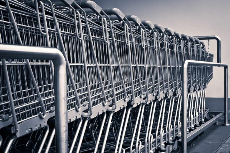 Pengalaman Pertama Belanja di Mirota sebagai Pelanggan Superindo: Skeptis yang Akhirnya Takluk di Rak Tahu Putih