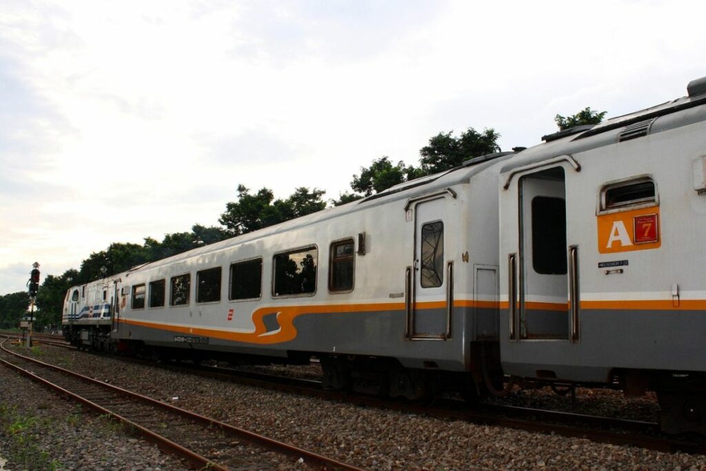 Update Aplikasi KAI Access Bikin Pusing, Tampilannya Aneh dan Informasinya Nggak Jelas!