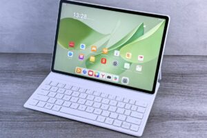 5 Alasan Tablet Mahalmu Tidak Bakal Bisa Menggantikan Fungsi Laptop 4 Jutaan