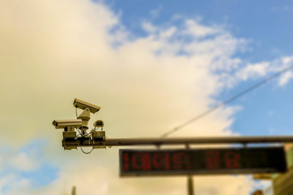 CCTV Jalanan Jogja Menyelamatkan Saya di Cuaca Anomali Ini