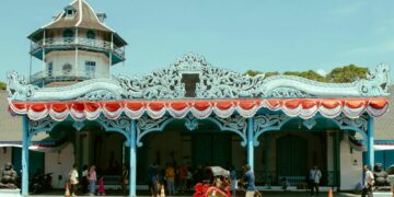 Panduan Singkat Memahami Keraton Solo untuk Menjawab Pertanyaan: Kenapa Bukan Gusti Bhre yang Jadi Raja? Mojok.co