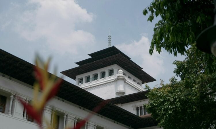 Menata Ulang Kawasan Gedung Sate Bandung Adalah Hal yang Sia-Sia Mojok.co