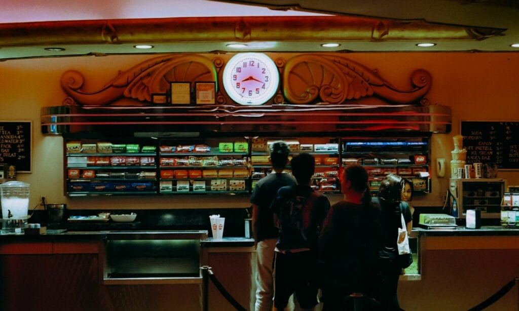 Nggak Cuma Popcorn, Ini 5 Menu Bioskop XXI Paling Enak yang Cocok untuk Teman Nonton Mojok.co