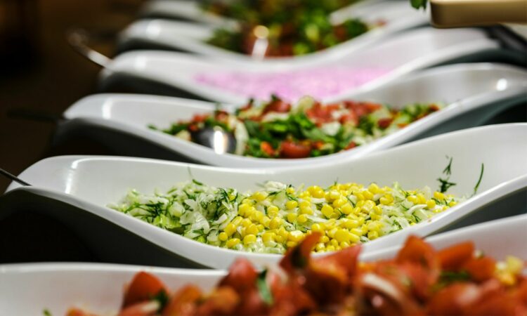 Warung Prasmanan Sebaik-baiknya Cara Tempat Makan Menyajikan Makanan, Jangan Sampai Punah Mojok.co