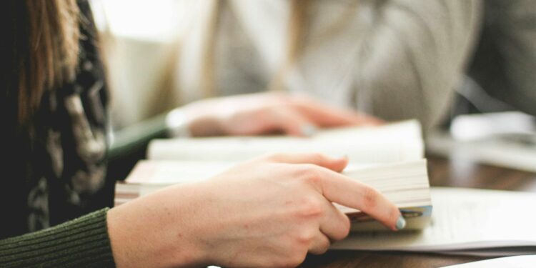 4 Salah Kaprah tentang Jurusan Ilmu Politik yang Sudah Terlanjur Dipercaya Mojok.co