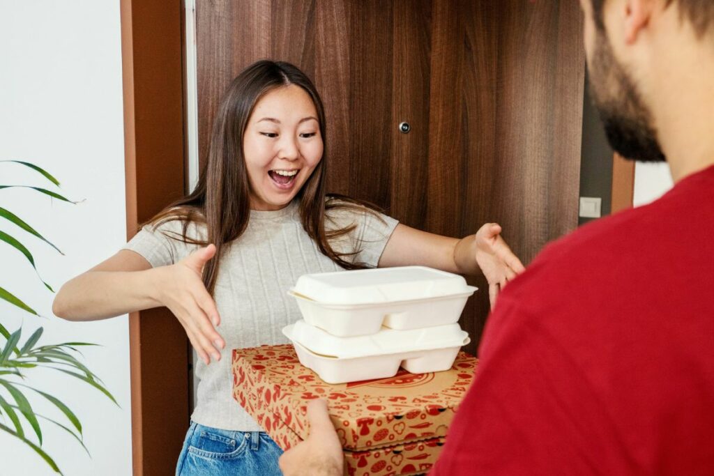 5 Alasan Pesan Makan Online Masih Lebih Logis daripada Beli Langsung di Warung meski Zaman Promo Sudah Berlalu