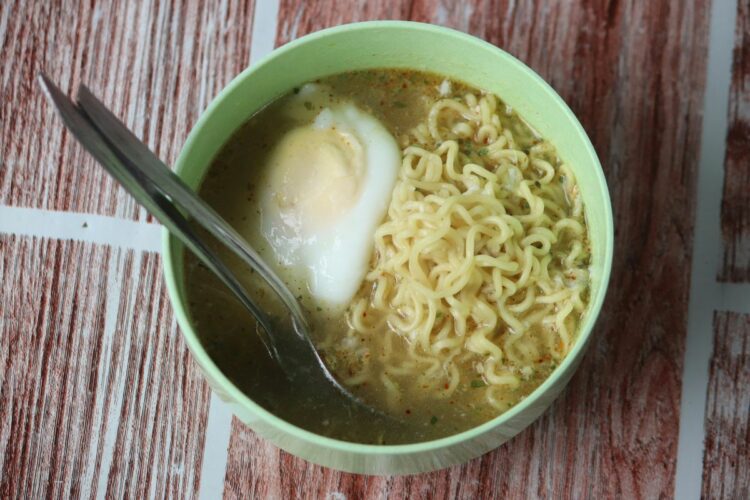 Dosa Indomie Ayam Bawang: Nggak Ada Bawang Goreng sebagai Pelengkap
