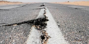 Jalan Pantura Rembang Adalah Jalan Nasional Terburuk, Tidak Pernah Benar-benar Layak Dilewati