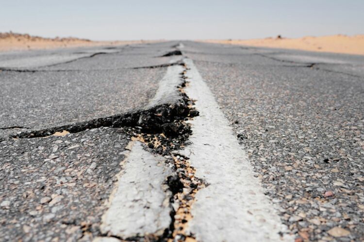 Jalan Pantura Rembang Adalah Jalan Nasional Terburuk, Tidak Pernah Benar-benar Layak Dilewati