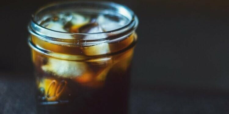 Logika Aneh di Balik Es Teh Solo yang Bikin Kaget (Unsplash)