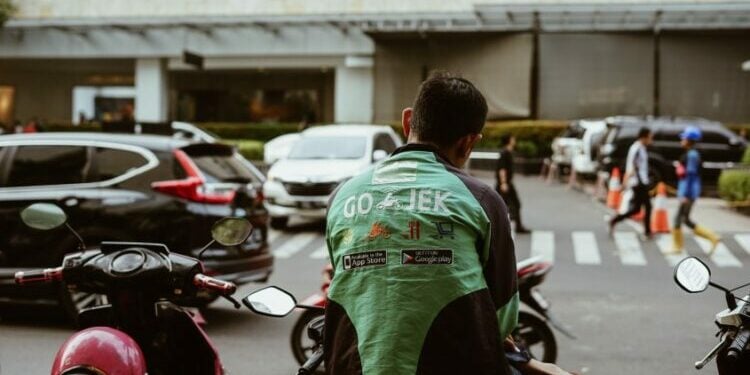 Menanti Gojek Tembus ke Desa Kami yang Sangat Pelosok (Unsplash)
