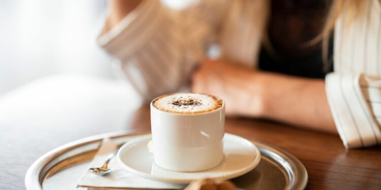 Kafe Kalcer di Lamongan Jelas Bukan Hal Buruk, karena Anak Muda Lamongan Butuh Ruang Berekspresi