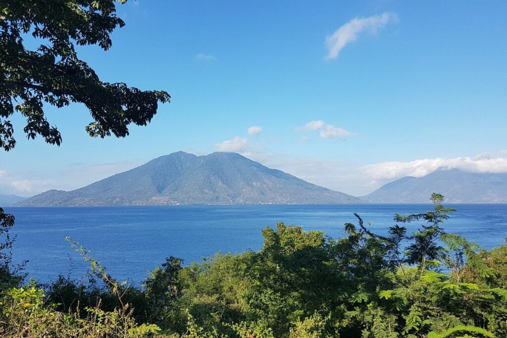 Alor, Destinasi Wisata yang Tak Bising dan Bikin Pusing, Cocok untuk Menghabiskan Akhir Tahun Kalian dengan Tenang