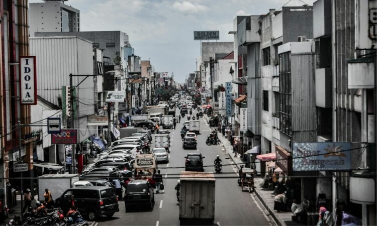 5 Hal yang Jarang Diketahui Orang Dibalik Kota Bandung yang Katanya Romantis Mojok.co