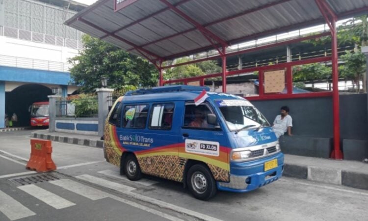 Feeder Batik Solo Trans, Angkutan yang Bikin Iri Orang Magelang Mojok.co