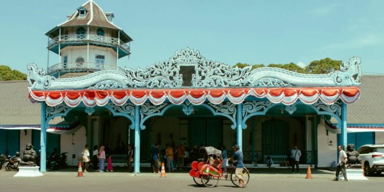 4 Hal yang Membuat Orang Salatiga seperti Saya Kaget Ketika Hidup di Solo Mojok.co