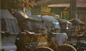 Menjajal Becak Listrik Solo: Cocok untuk Liburan, Sayang Layanan QRIS-nya Belum Merata 