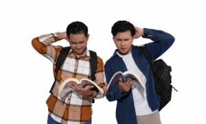 Stop Mengira Kuliah Online UT Itu Main-main, Kenyataannya Lebih Serius dan Menantang Dibanding Kuliah Konvensional