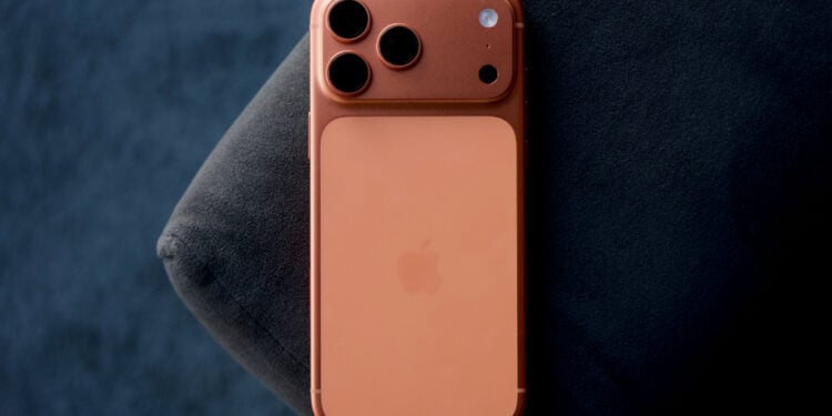 Derita Users Android, Nggak Pakai iPhone Terbaru eh Dikucilkan (Unsplash)