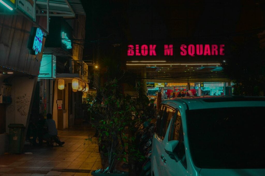 4 Hal Penting yang Harus Diketahui Jika Ingin Berkunjung ke Blok M Jaksel agar Kunjunganmu Tidak Sia-sia