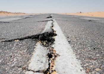 Perbaikan Jalan di Lamongan Selatan Memang Layak Diapresiasi, tapi Jangan Selebrasi Dulu, Wahai Pemerintah Daerah!