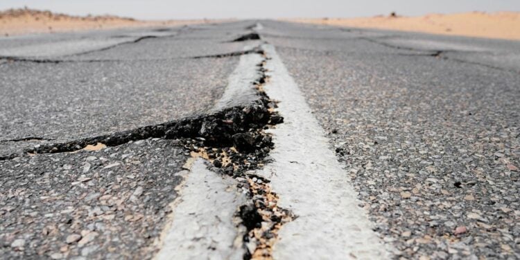 Perbaikan Jalan di Lamongan Selatan Memang Layak Diapresiasi, tapi Jangan Selebrasi Dulu, Wahai Pemerintah Daerah!