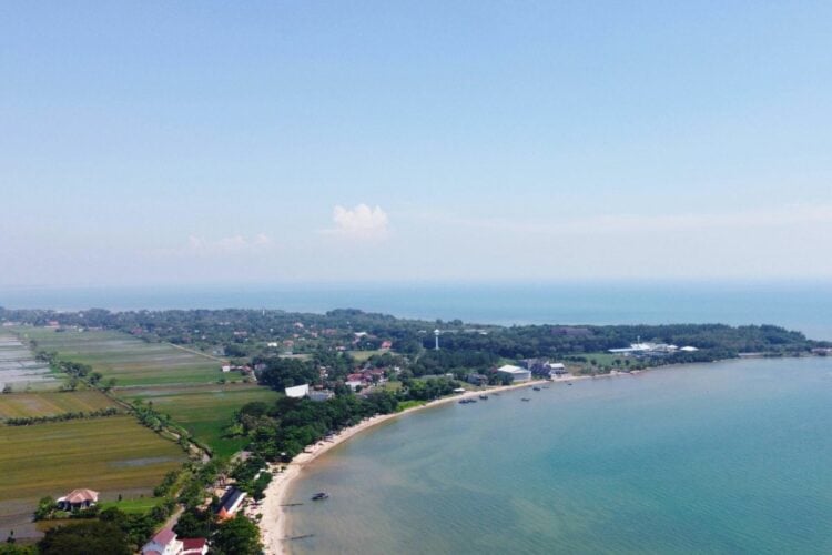 Jepara Adalah Kota Ukir, Kota yang Ahli Memahat Indah kecuali Masa Depan Warganya