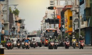 Pengalaman Saya Kuliah di Solo yang Bikin Bingung dan Menyiksa Mental “Anak Rantau” dari Sragen