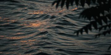 Telaga Madiredo, Telaga Underrated di Kabupaten Malang yang Meskipun Nggak Sebesar Sarangan, tapi Tetap Indah dan Pedagangnya Nggak Resek