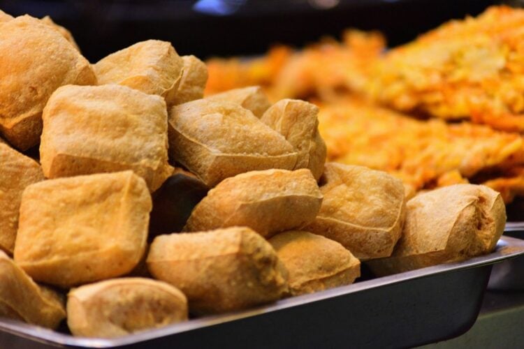 Mohon Maaf Warga Surabaya, Tahu Isi yang Isinya Bihun Itu Kelihatan Nggak Niat