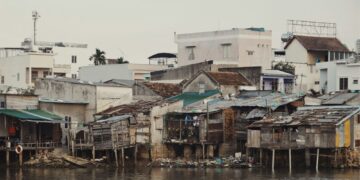 Jurusan Ekonomi Pembangunan Menyadarkan Saya kalau Kemiskinan Itu Bukan Sekadar Orang yang Malas dan Tidak Punya Uang Mojok.co