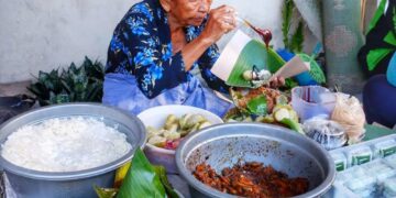 Alasan Lupis Legendaris Mbah Satinem Jogja Cukup Dikunjungi Sekali Aja Mojok.co