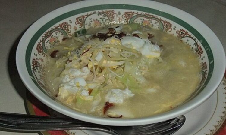 Alasan Orang Luar Jogja Lebih Cocok Kulineran Bakmi Jawa daripada Gudeg Mojok.co