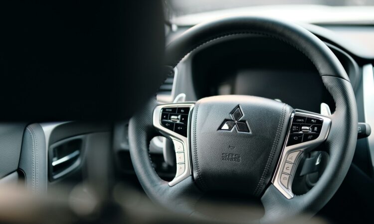 3 Alasan Mitsubishi Outlander Sport Tidak Pantas Disuntik Mati dan Harus Diproduksi Kembali Mojok.co