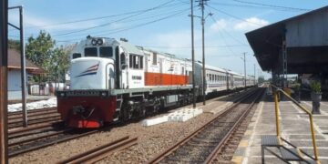 KA Dhoho-Penataran Surabaya-Malang, Kereta yang Menyiksa Penumpang tapi Tetap Dibutuhkan