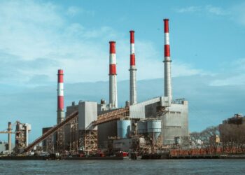 Bukan Jakarta, Tempat Paling Cocok untuk Memulai Karier Adalah Cilegon. Ini Alasannya!