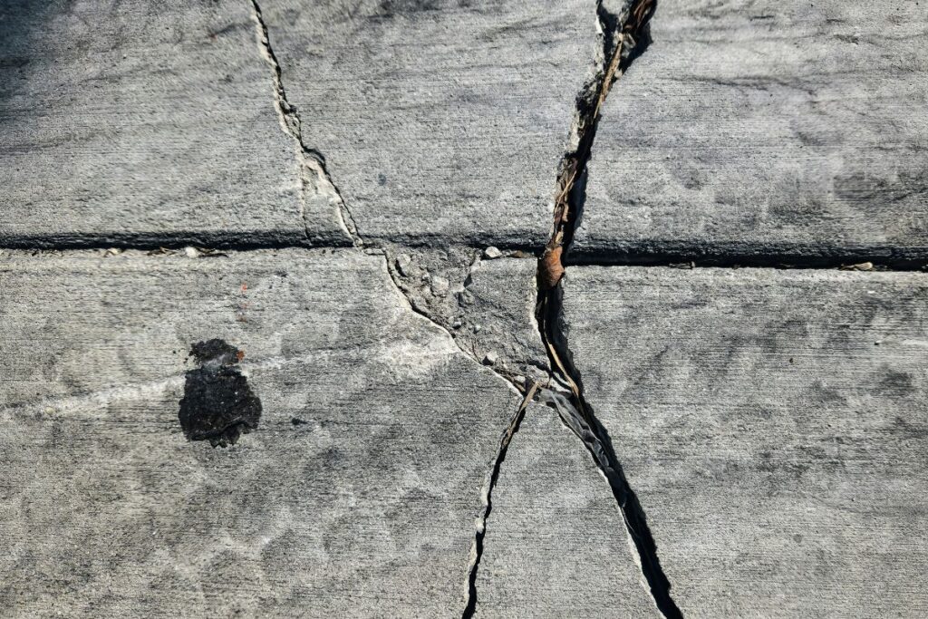 5 Hal yang Menjebak Pengendara di Jalan Parangtritis Jogja, Perhatikan demi Keselamatan dan Kenyamanan Bersama